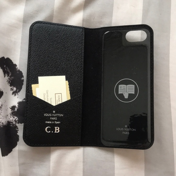 Louis Vuitton iphone case - Picture 2 of 3